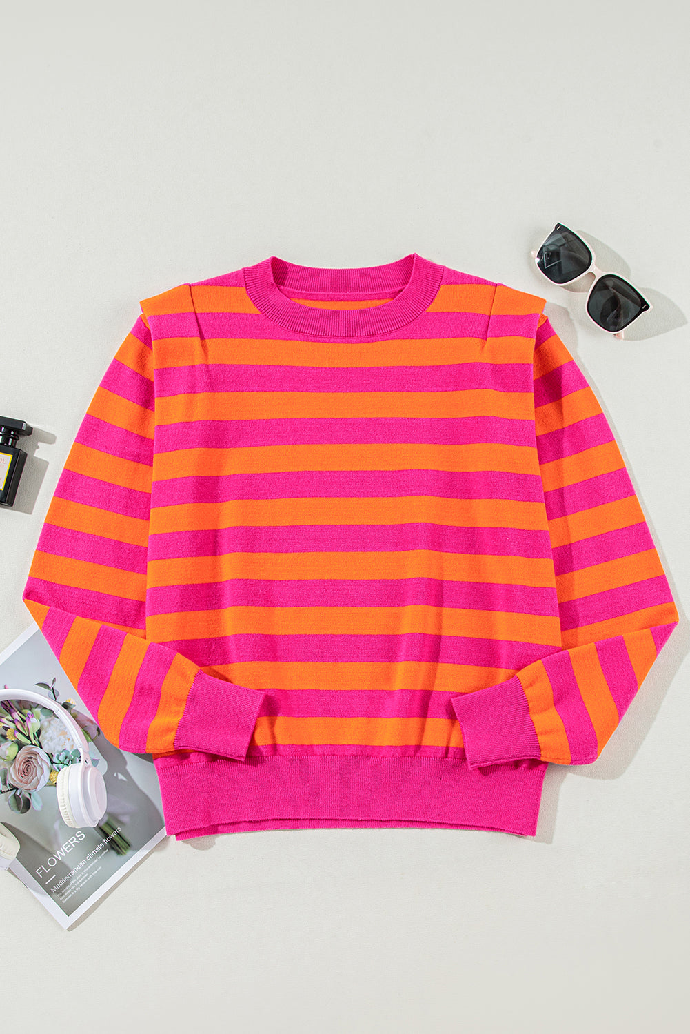 Rose stripe schulterpolster rundhals-pullover