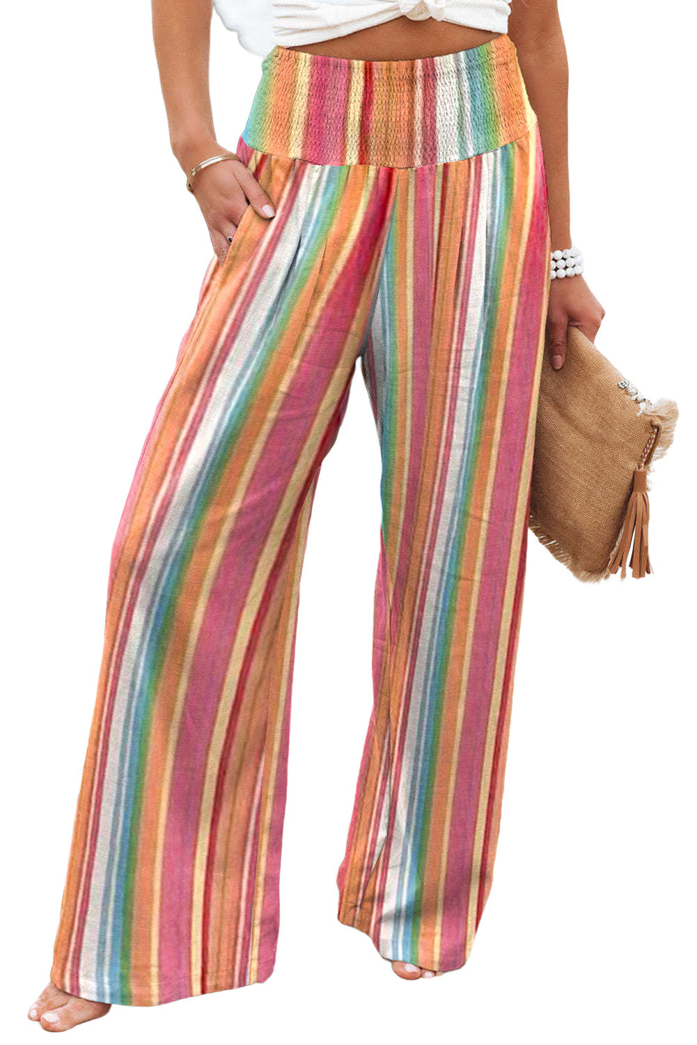 Mehrfarbig gestreifte gesmokte hose mit hoher taille und weitem bein