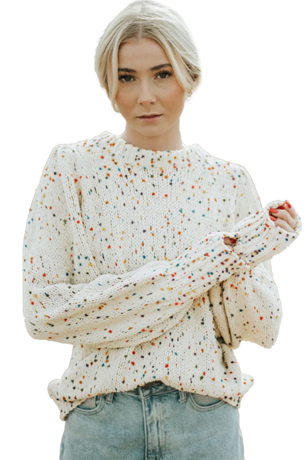 Beige bunte punkte kabelstrick pullover mit rundhalsausschnitt