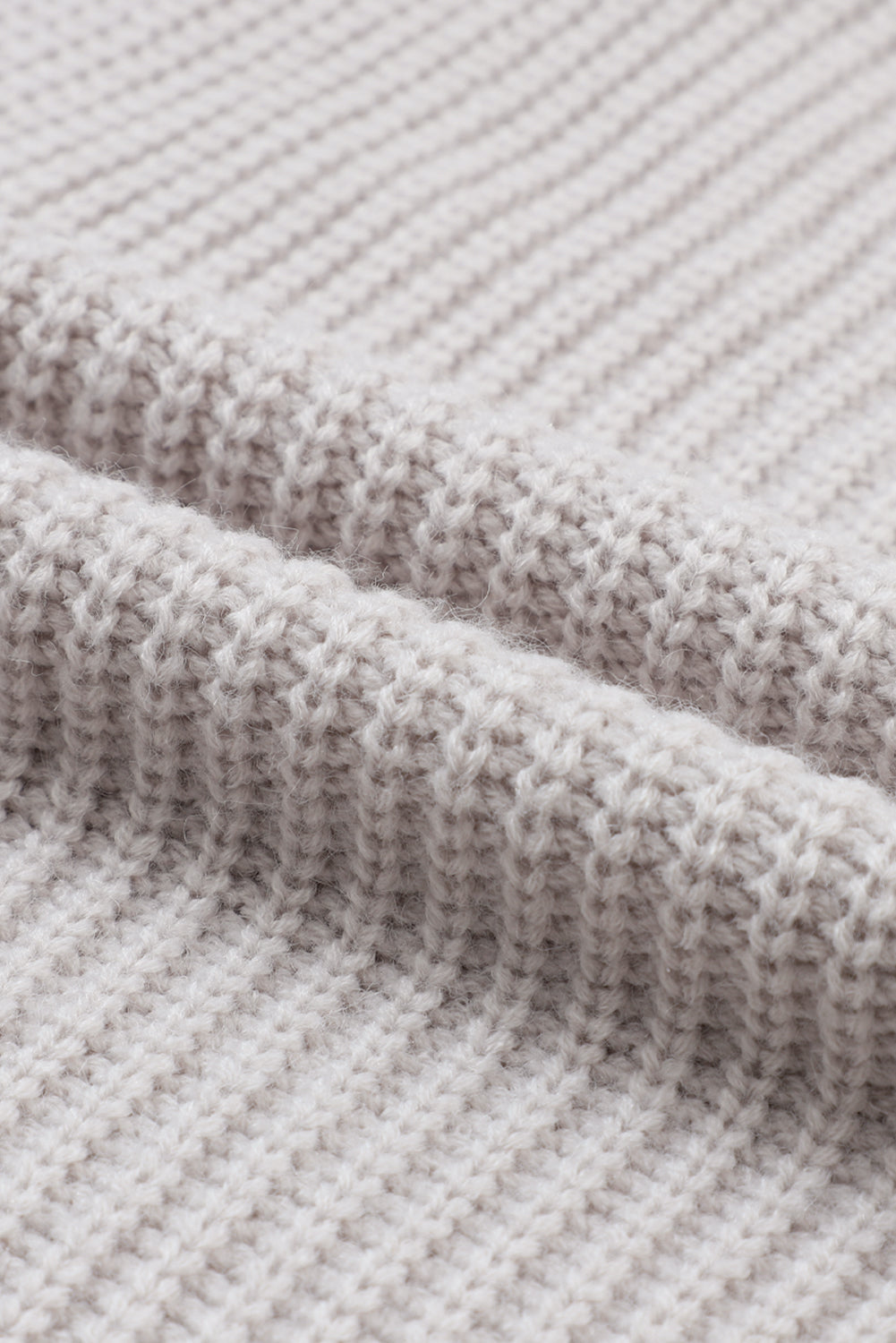 Grauer übergroßer pullover mit umgeschlagenen ärmeln cardigan