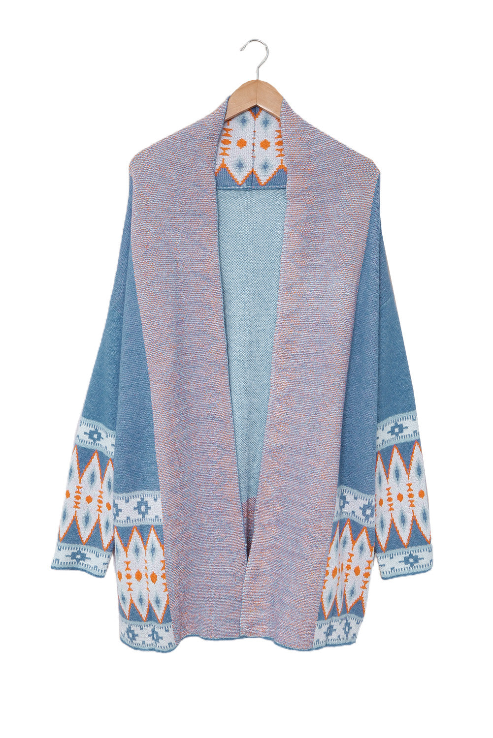 Blaue strickjacke mit aztekenmuster und offener vorderseite