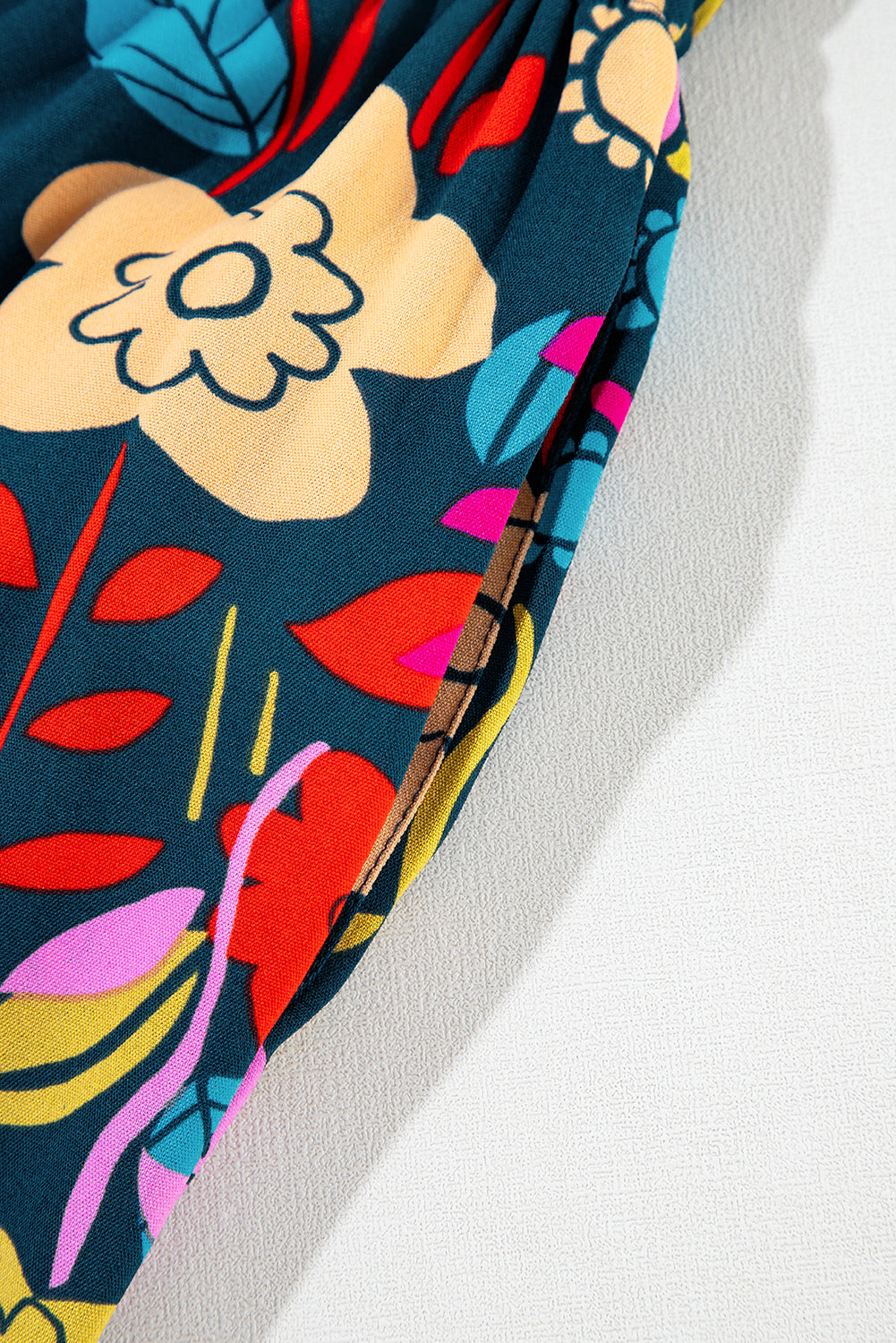 Rot mix tropical print trägerloser geraffter jumpsuit