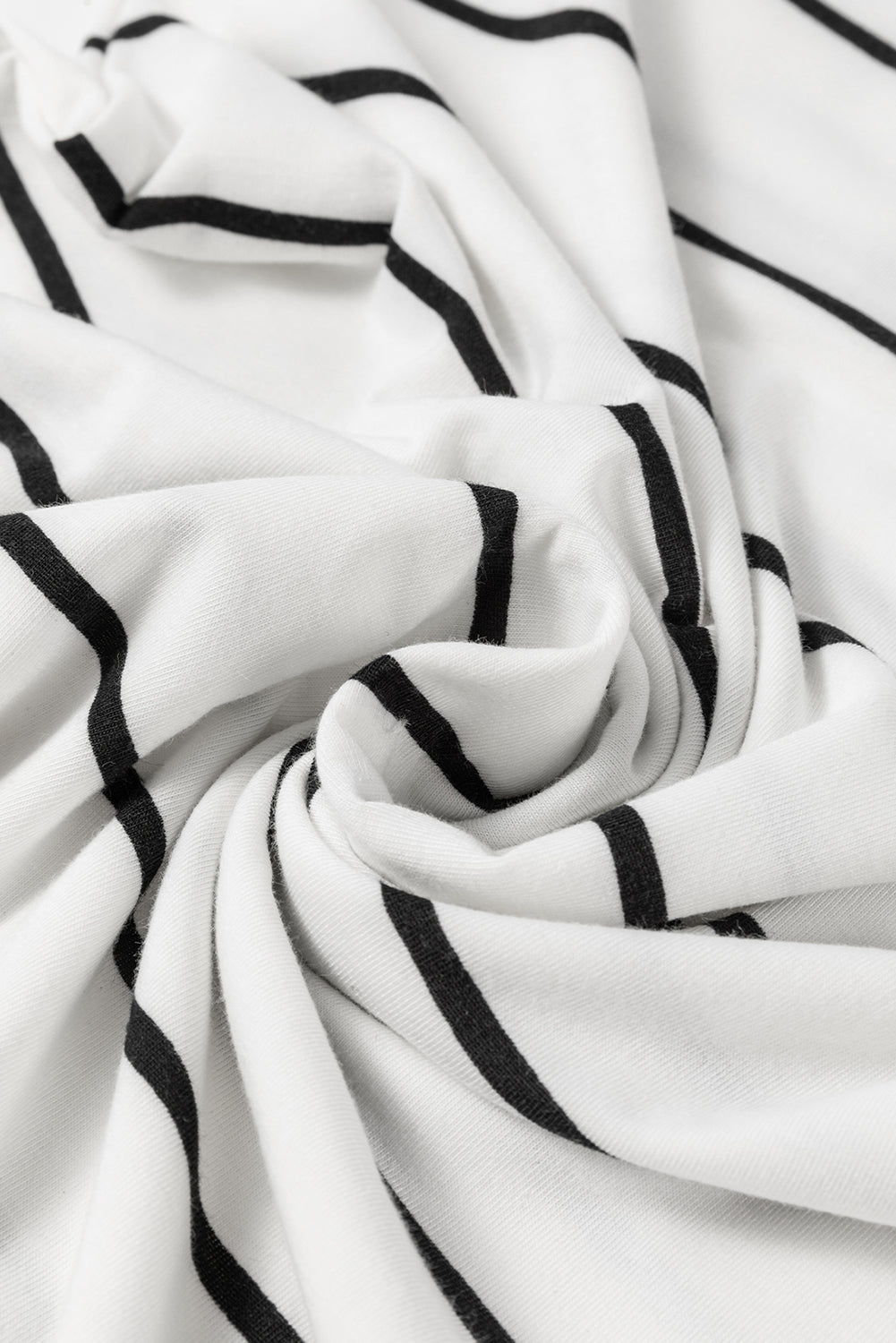 Weißes, gestreiftes, ärmelloses maxikleid mit schlitzen und offenem rücken