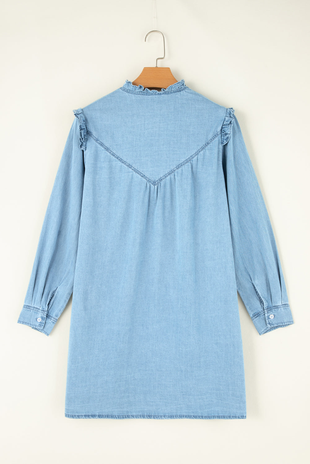 Myosotis Geraffter V-Ausschnitt Geknöpftes Shift-Denim-Kleid