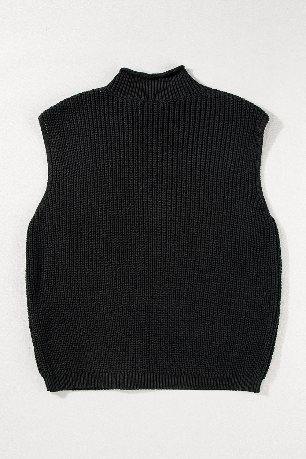Schwarzer fester farbe kabel stricken hohen hals pullover weste