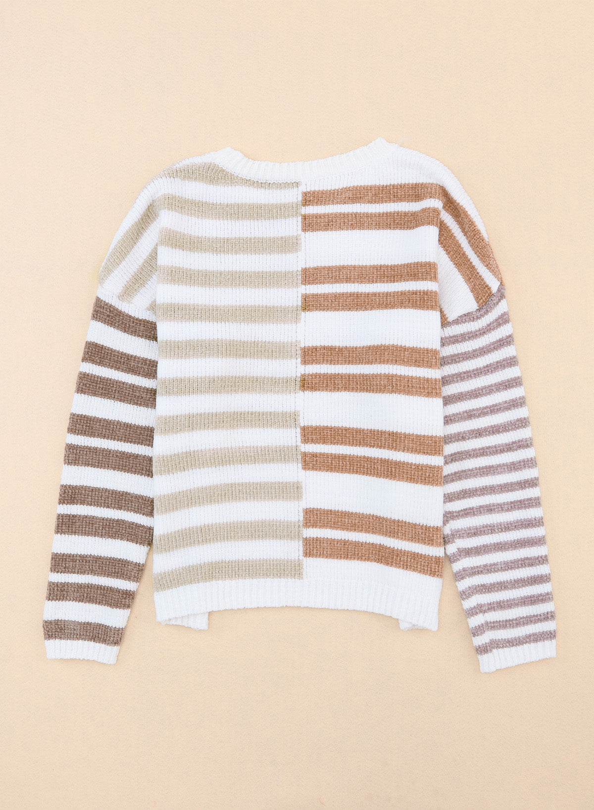 Schlabberpullover mit gestreiften schultern