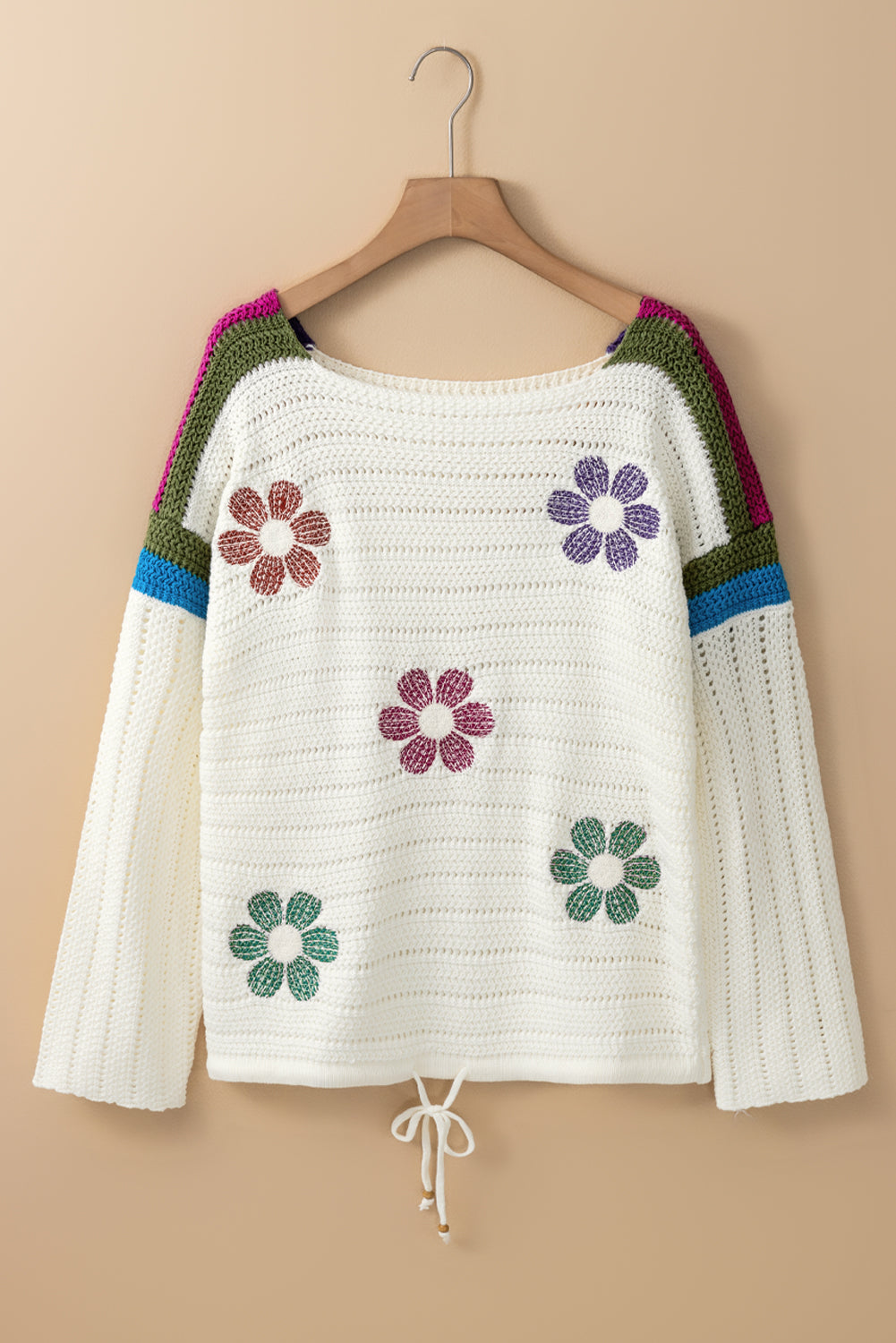 Weißer gänseblümchen-pointelle-strickpullover