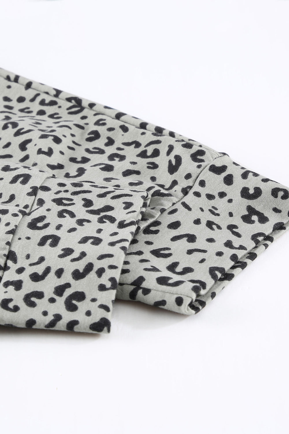 Khaki breezy leopard jogginghose