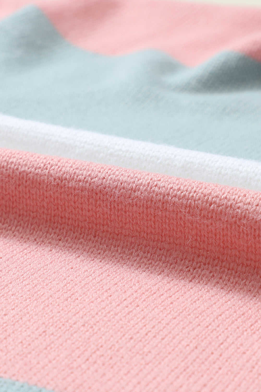 Grüner colorblock-streifen-cardigan mit offener vorderseite