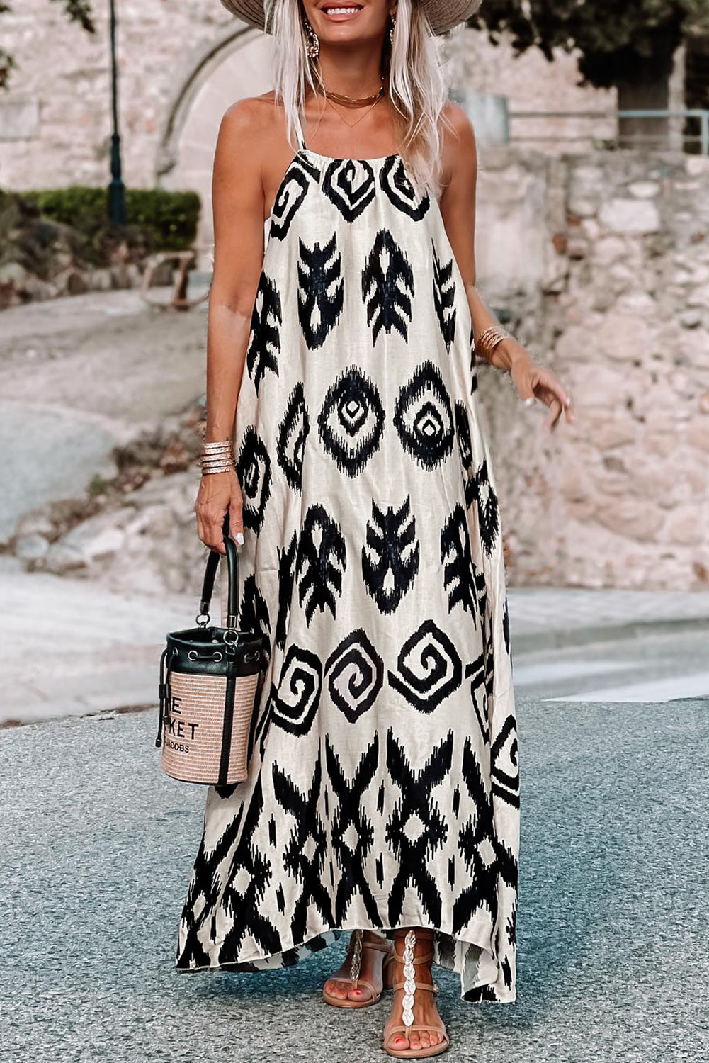 Schwarzes Western Azteken bedrucktes Sommerkleid für den Urlaub