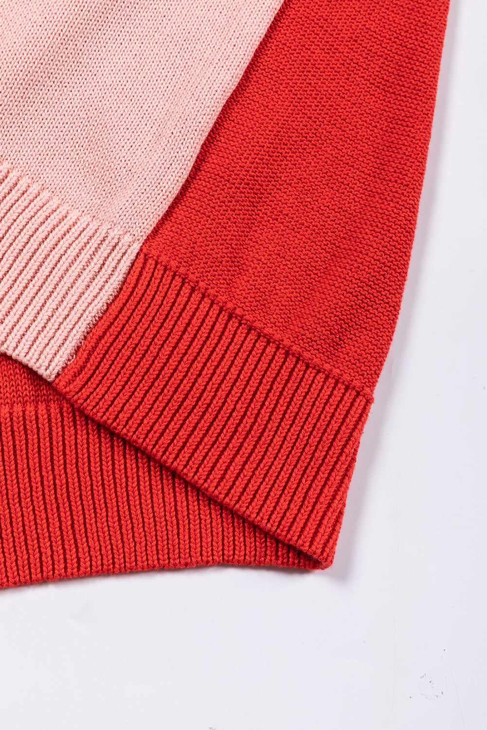 Rosa Colorblock Pullover mit gerippten Ärmeln