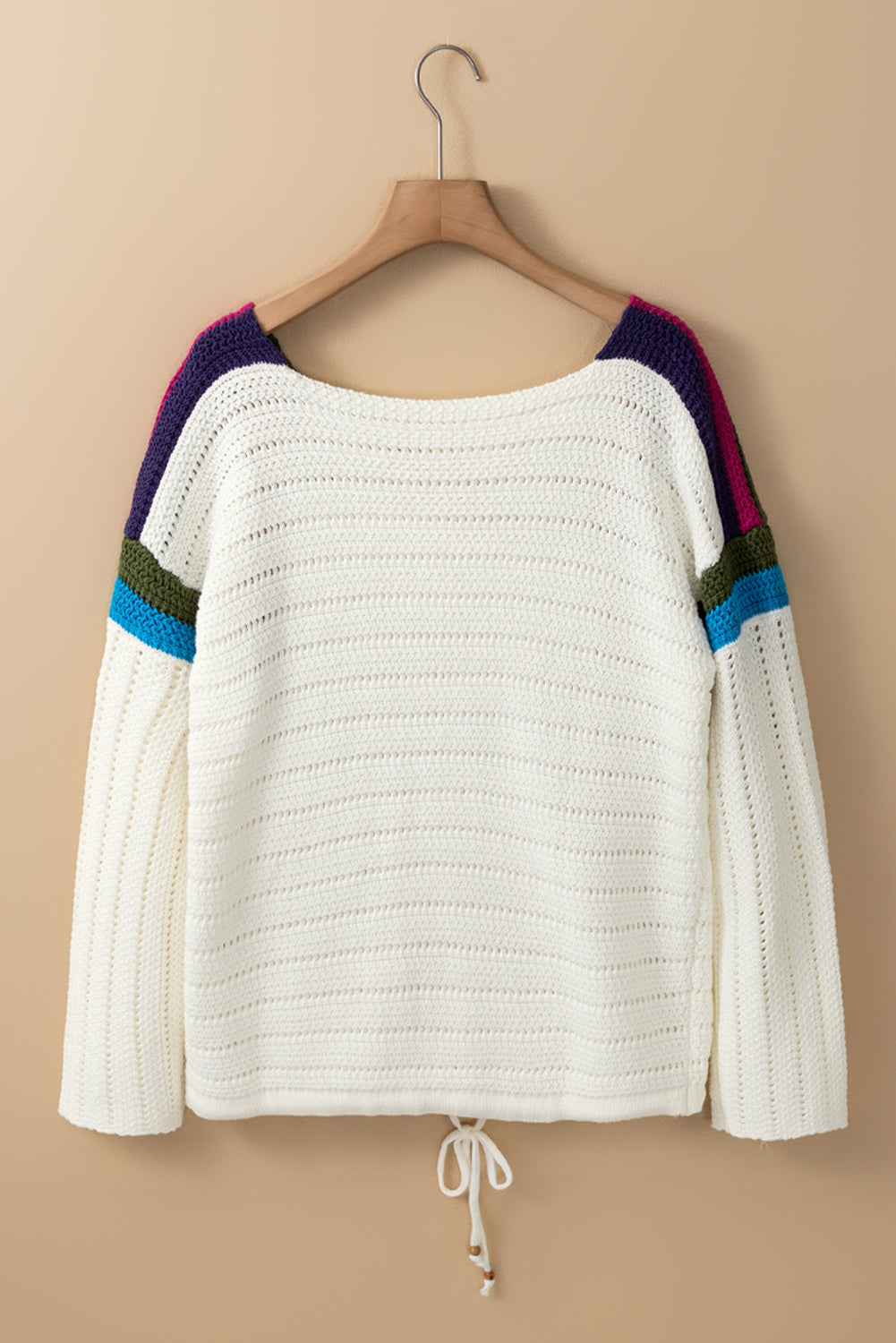 Weißer gänseblümchen-pointelle-strickpullover