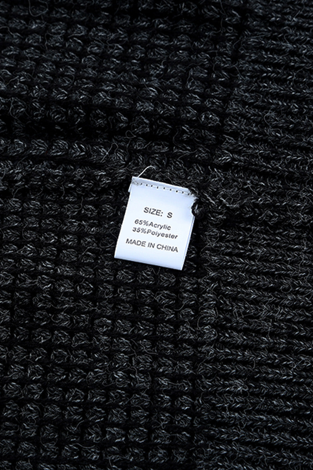 Schwarz karierter strickcardigan mit offener vorderseite