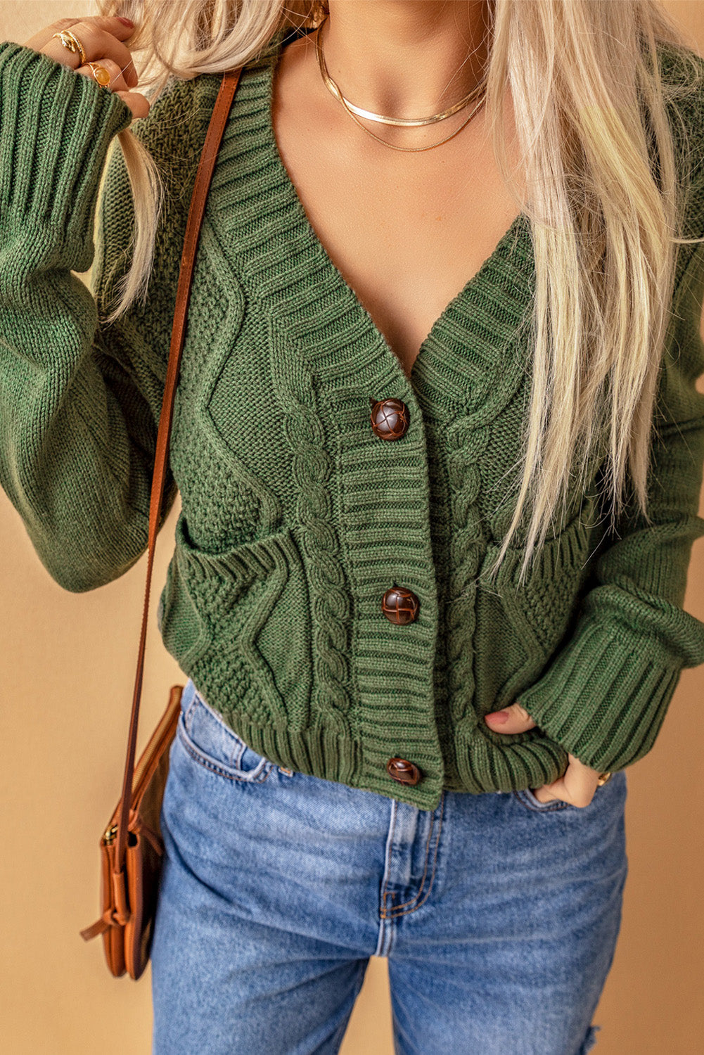Grün fronttaschen knöpfe strukturierte strickjacke