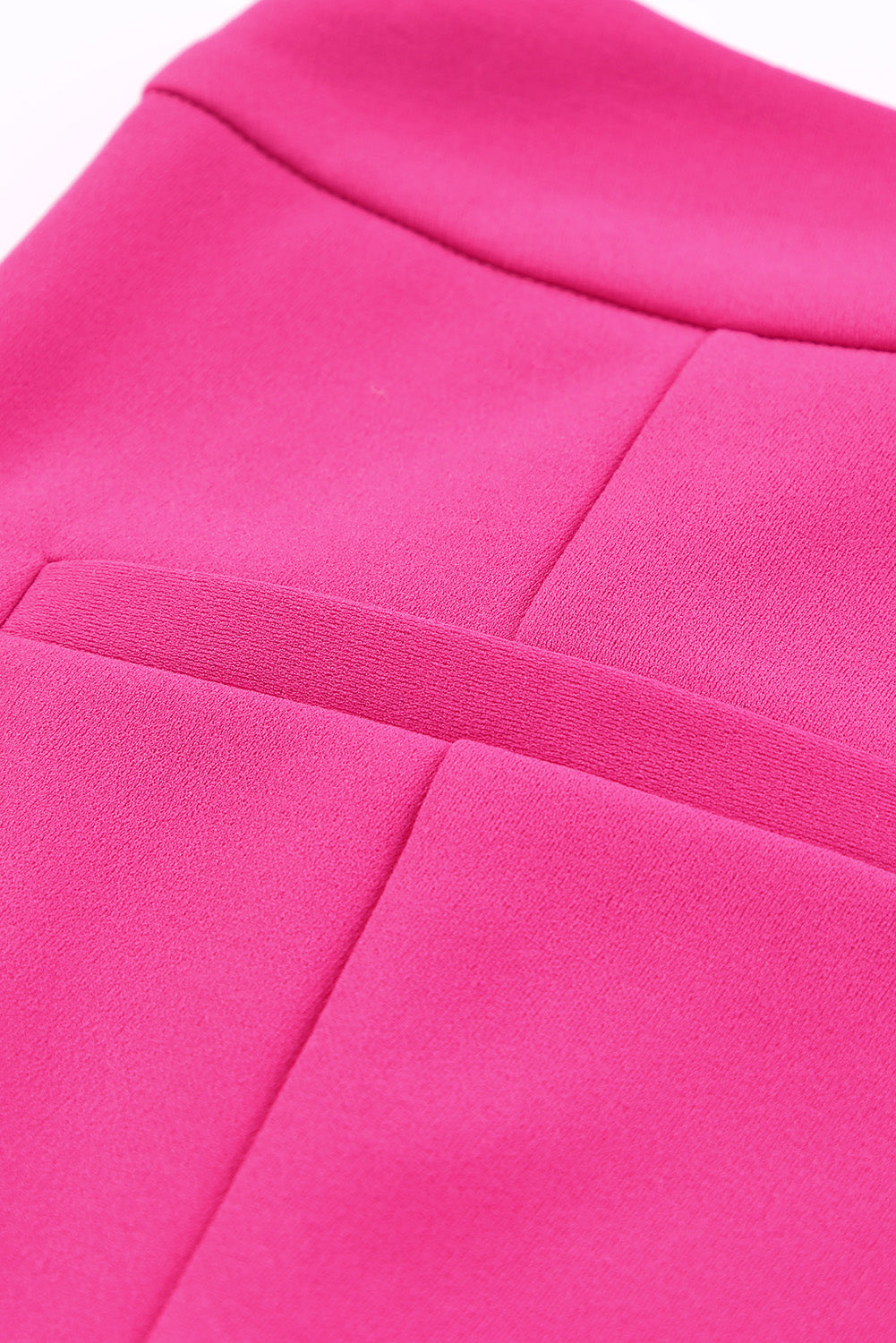 Rose hose mit geteiltem saum und hoher taille