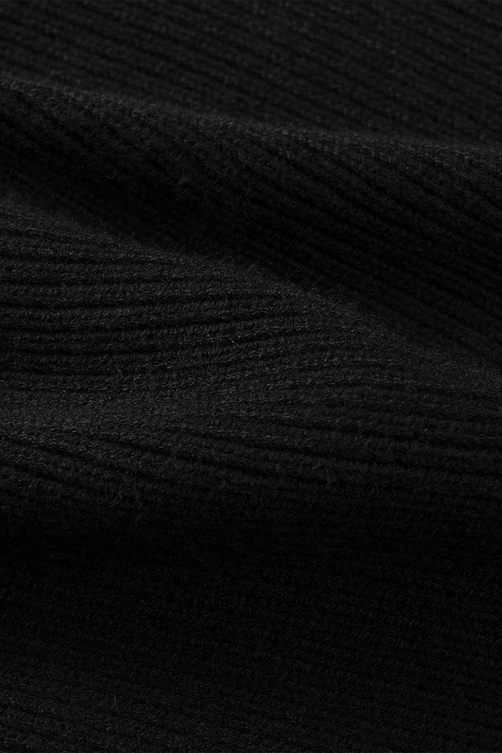 Schwarzer gestreifter langarm-strickpullover