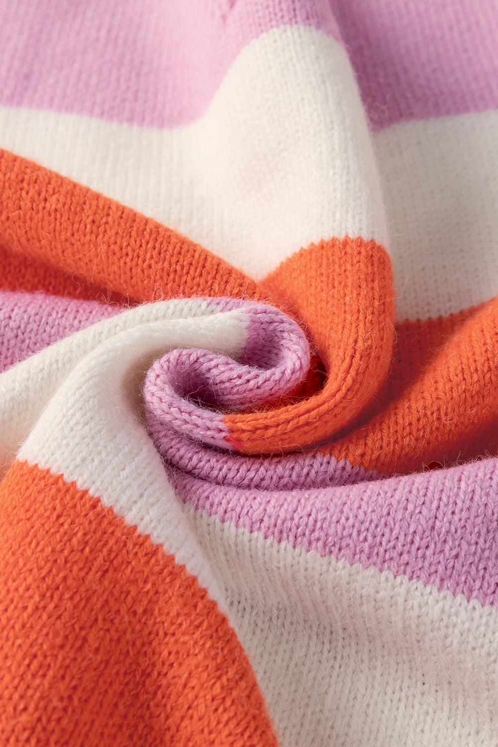 Orange gestreifter colorblock v-ausschnitt freizeitpullover