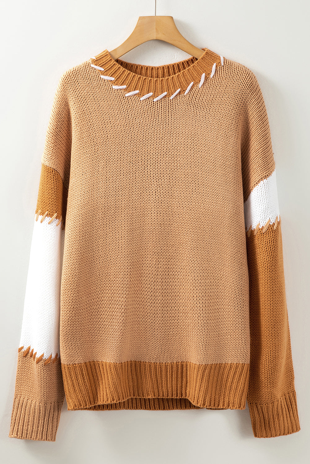 Helles french beige farbblock-kontrastnähte pullover in übergröße