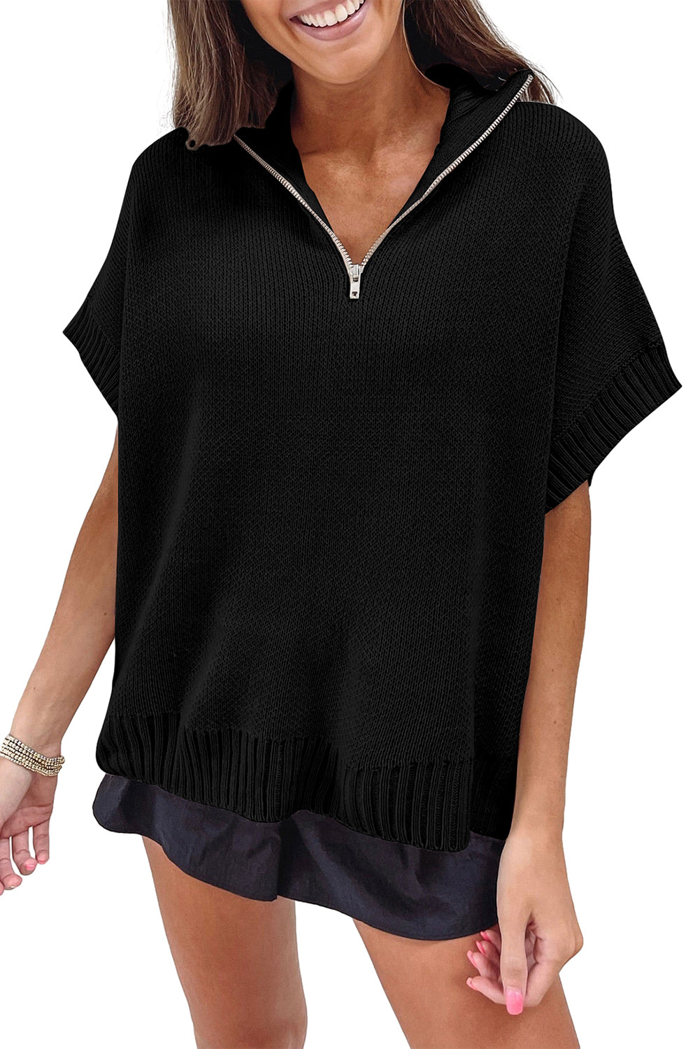 Schwarzer quarter zip pullover mit kurzen fledermausärmeln