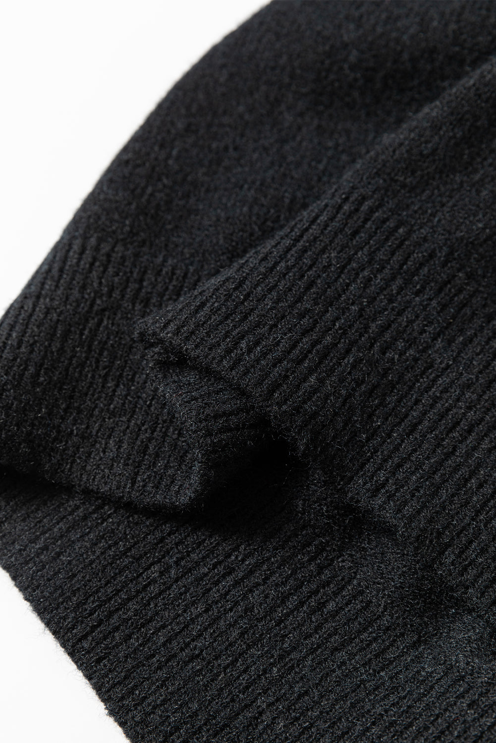 Schwarzer colorblock streifen pullover mit v-ausschnitt