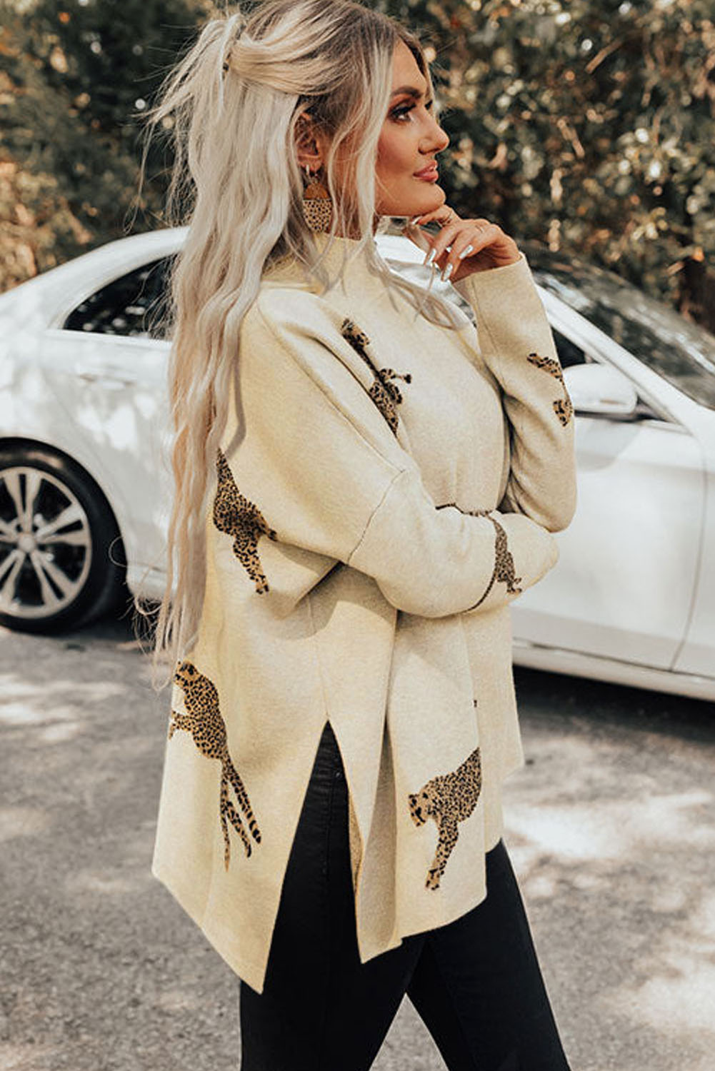 Pergament lebendiger geparden-print pullover mit hohem ausschnitt und geteiltem saum