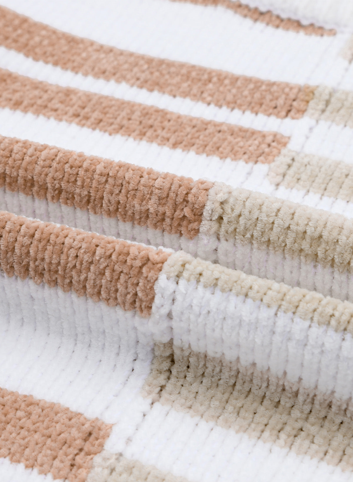 Schlabberpullover mit gestreiften schultern