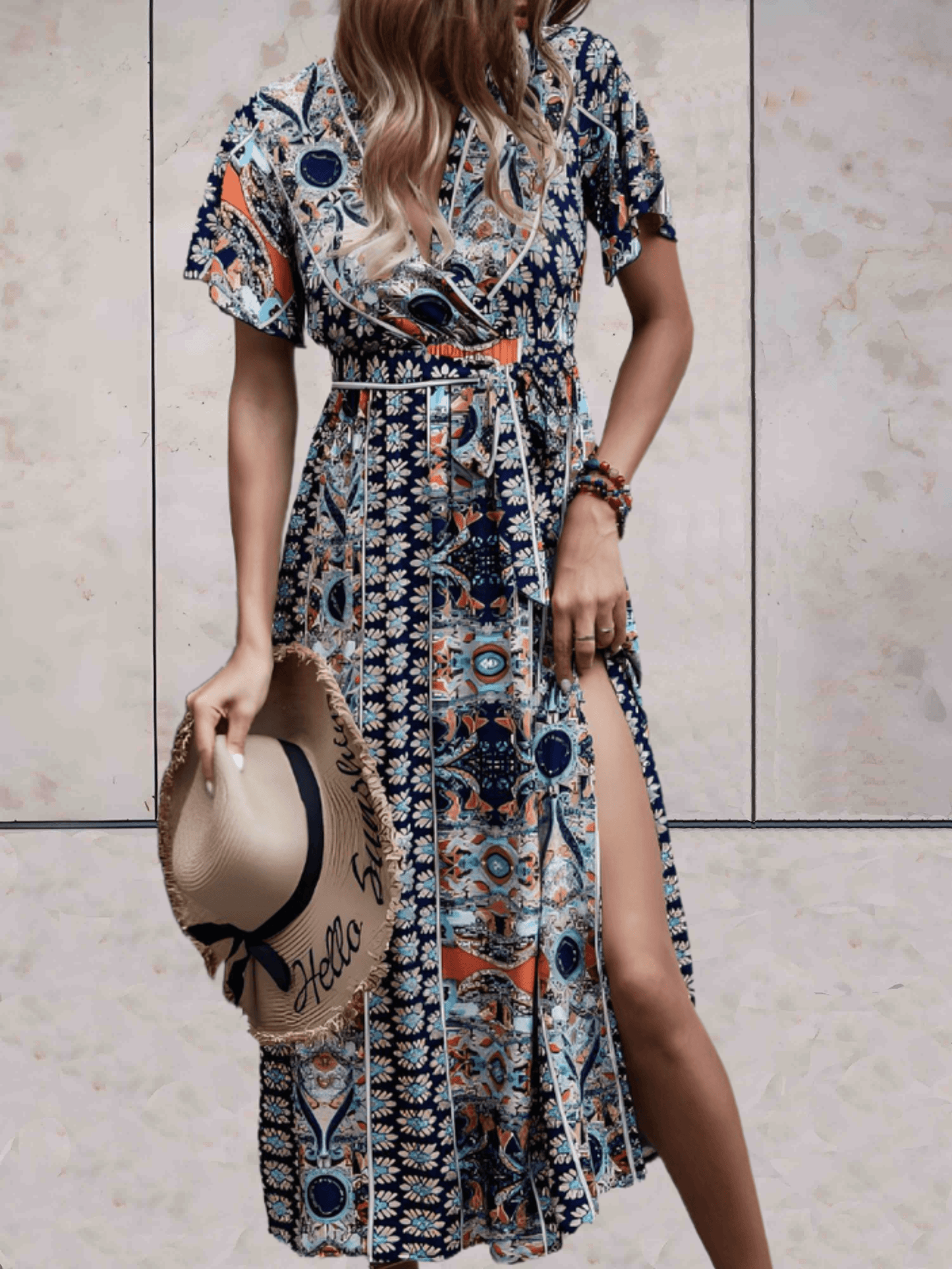 'Amelia' Midi-Kleid Blumendruck und hohem Schlitz