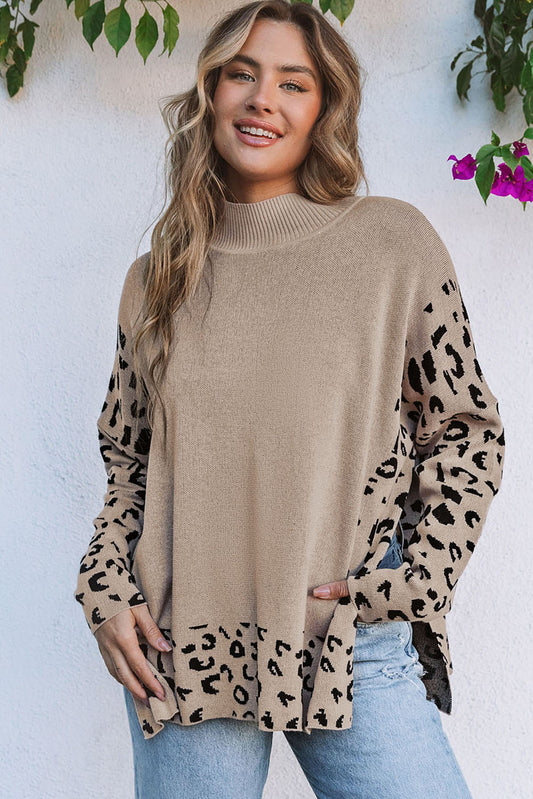 Khaki leopard pullover mit hohem halsausschnitt und seitenschlitz in übergröße