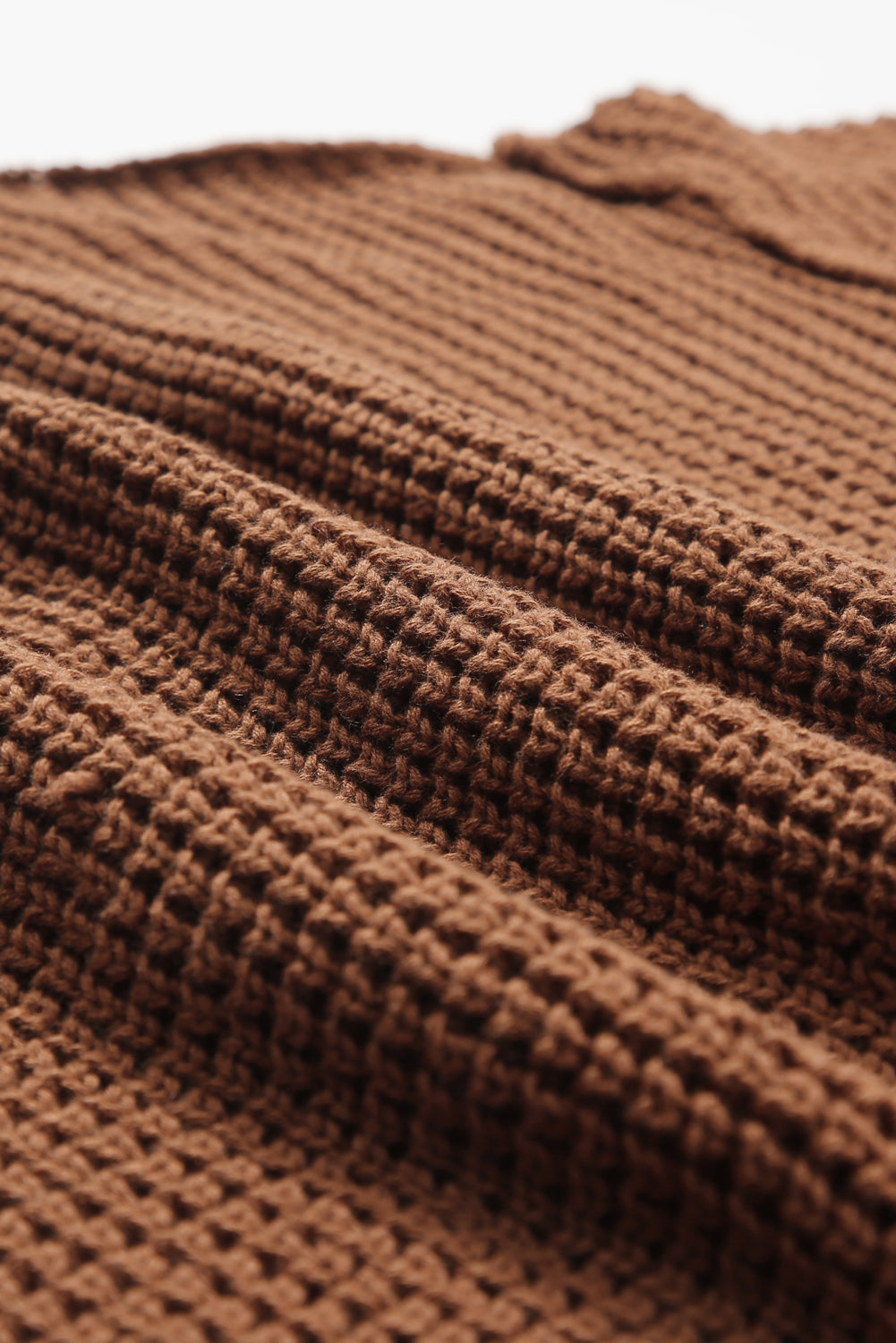 Kaffee pointelle strickpullover mit v-ausschnitt und tropfenschulter