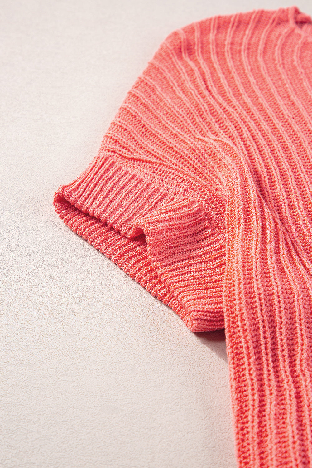 Fresh salmon rolled cuffs lose gestricktes tee mit schlitzen