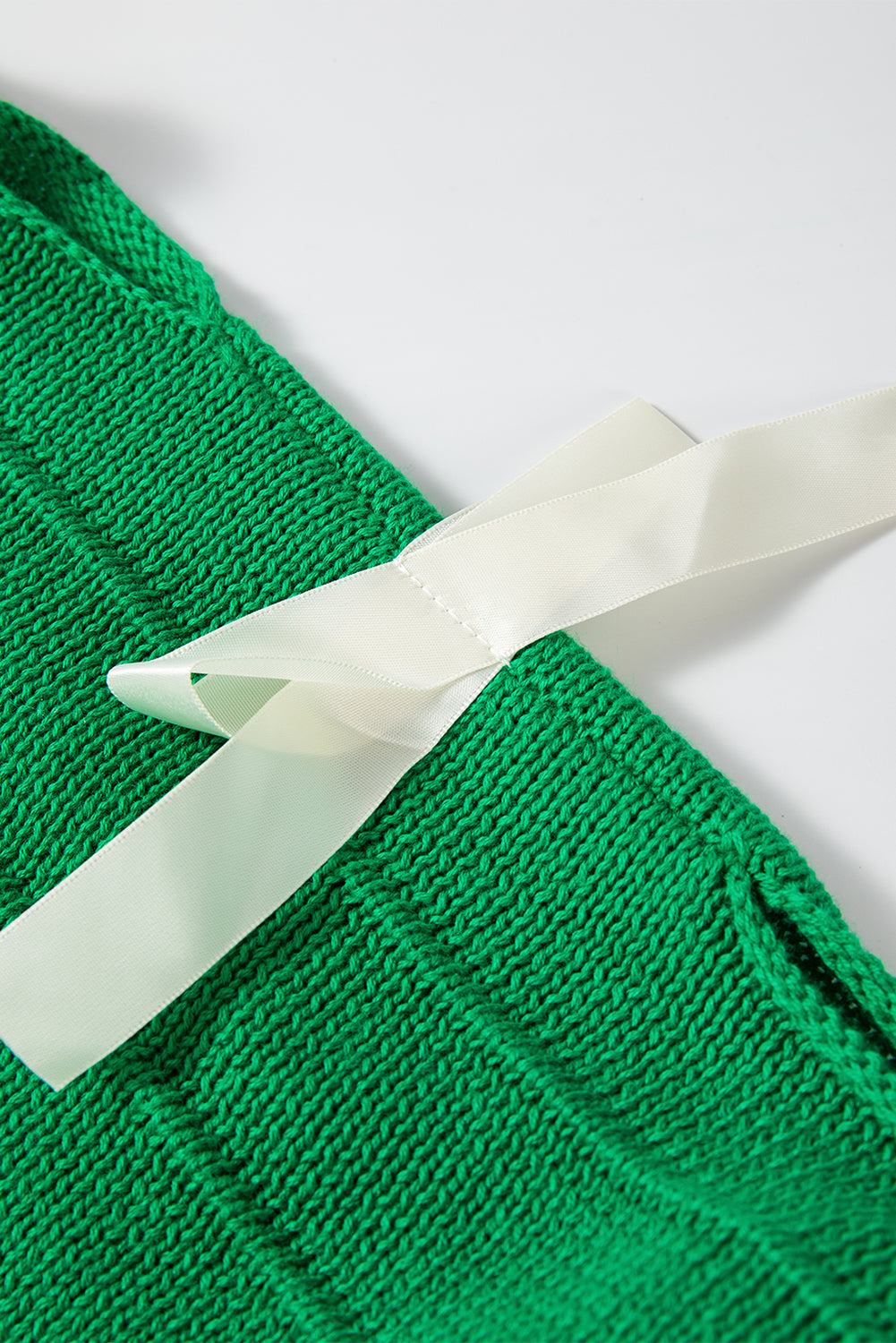 Hellgrüne schleife knoten ausschnitt rundhalsausschnitt loser pullover