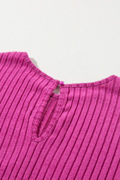 Rose rot volltonfarbe gerippt kurzarm weites bein jumpsuit