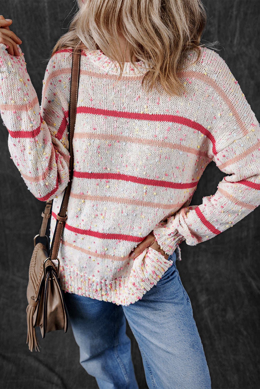 Rosa gestreifter konfetti-strickpullover