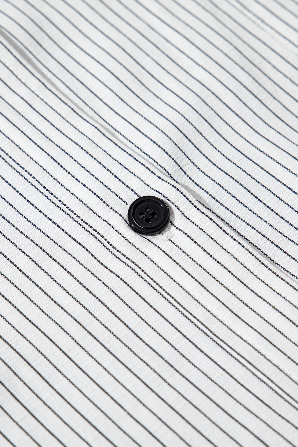 Weißer streifen gerollt registerkarte ärmel geknöpft plus größe shirt