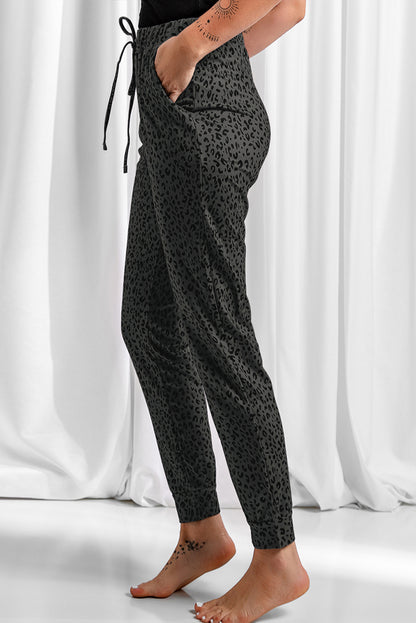 Schwarze breezy-leopard-jogginghose