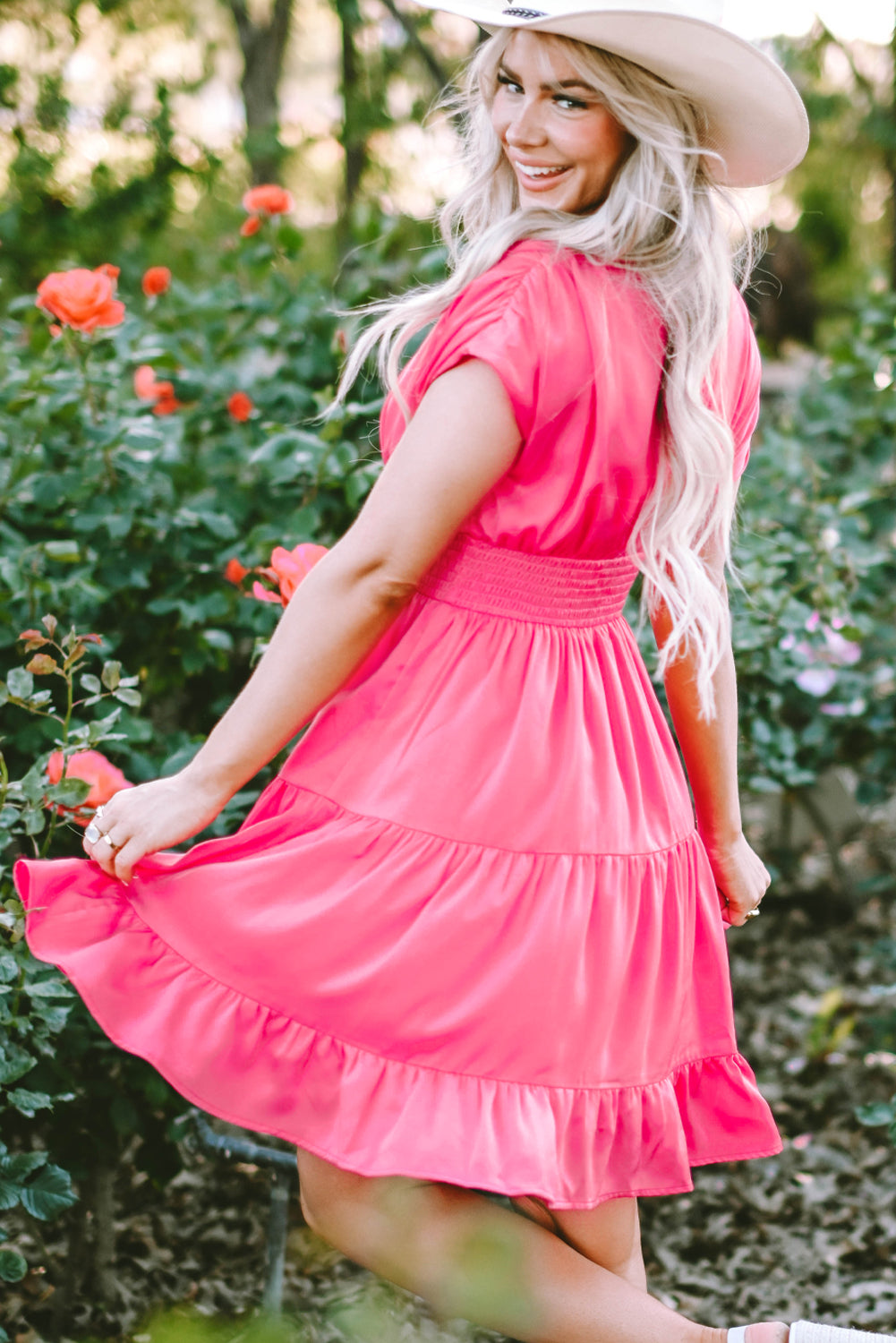 Strawberry pink geraffte ärmel v-ausschnitt smock taille gerafftes kleid