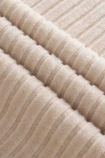 Pergamentfarbener gerippter kurzarm-overall mit weitem bein