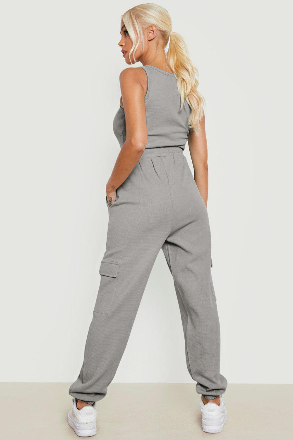 Graue waffelstruktur cargo-taschen-jogger-hose