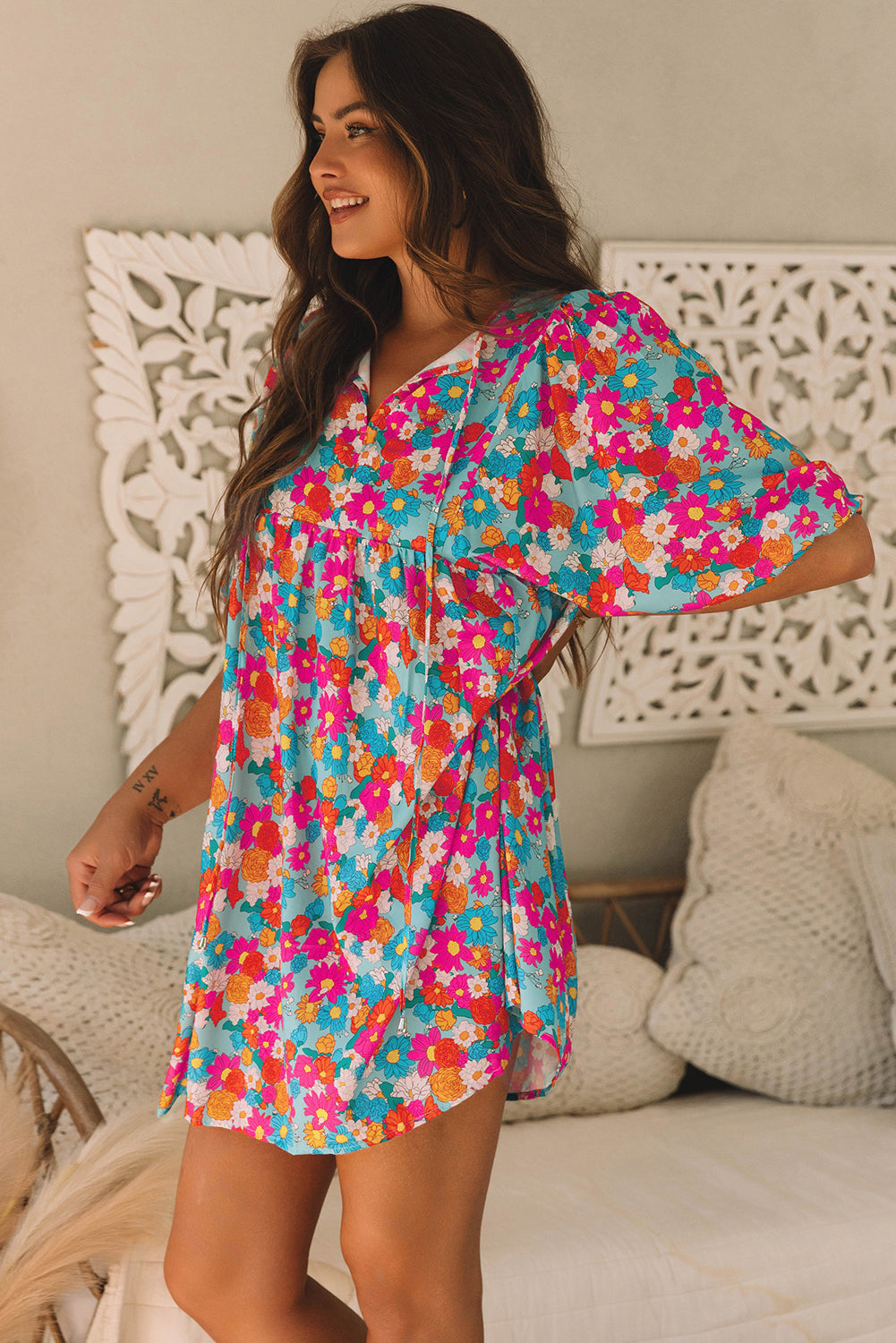 Himmelblau floral print krawatte split neck bubble sleeve babydoll kleid