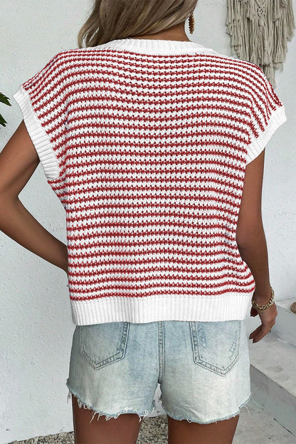 Rot gestreifte, gerippte weste mit lockerer passform und gestricktem pullover