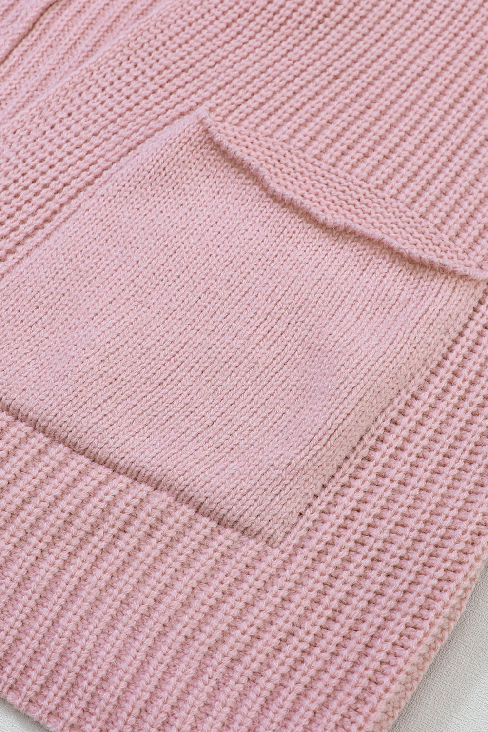 Rosa übergroßer pullover mit umgeschlagenen ärmeln cardigan