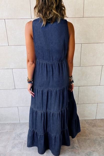 Ärmelloses, gestuftes Maxikleid aus Chambray in echtem Petrol
