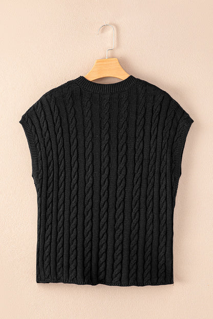 Schwarzer kurzarmpullover mit rundhalsausschnitt aus kabelstrick