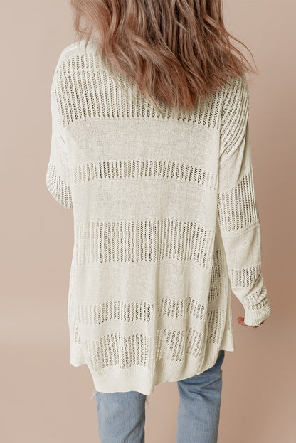 Weiße, einfarbige, leichte, offen gestrickte tunika-strickjacke