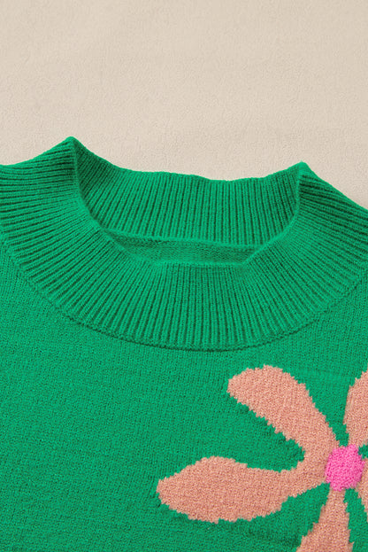Leuchtend grüner, geblümter kurzarmpullover mit blasen
