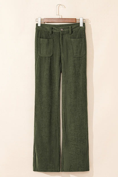 Grüne cordhose mit hoher taille und quadratischen taschen