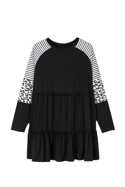 Schwarzes gestreiftes leoparden-patch-ärmel-rüschen-kleid in übergröße