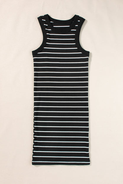 Schwarzes gestreiftes rippenstrick-tank-minikleid