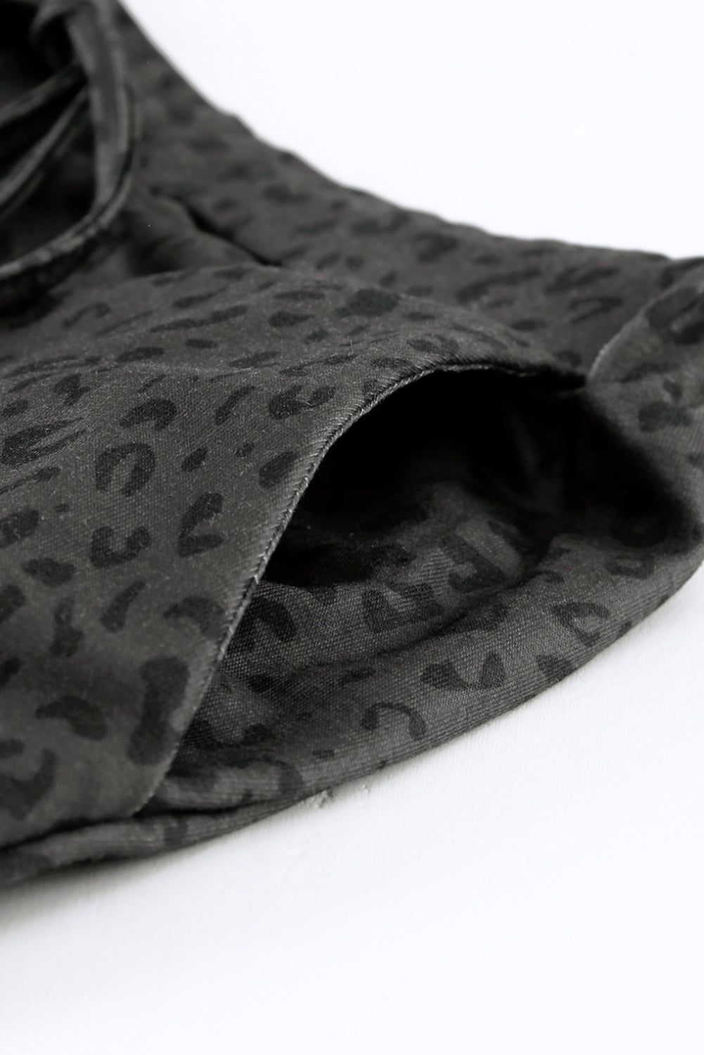 Schwarze breezy-leopard-jogginghose