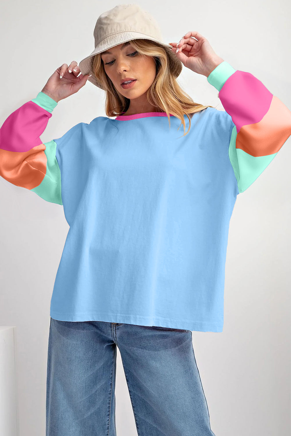 Dunkelblaues colorblock patchwork-langarm-top mit lockeren ärmeln